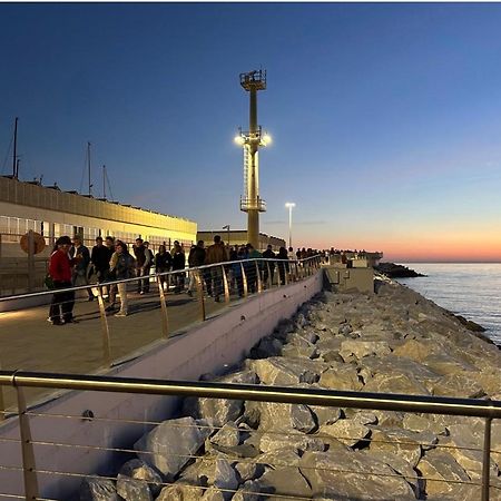 La Conchiglia A Marina Apartman Marina di Carrara Kültér fotó