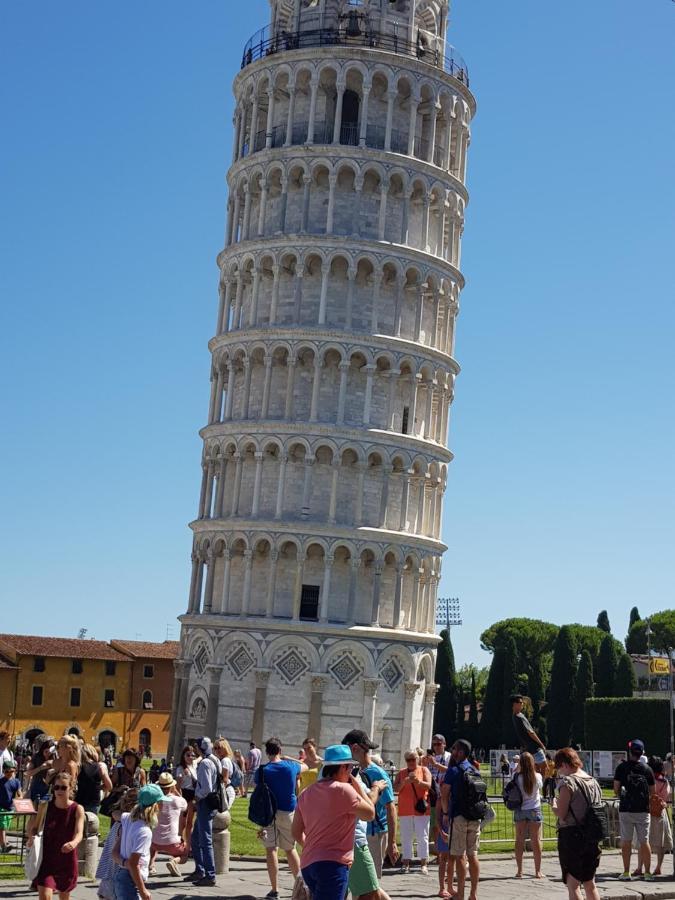 La Conchiglia A Marina Apartman Marina di Carrara Kültér fotó