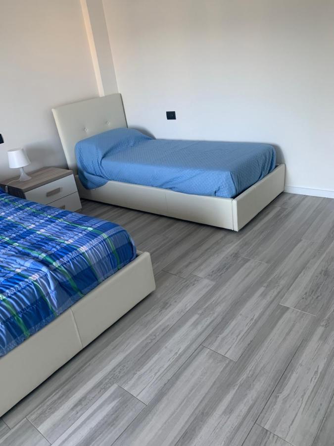 La Conchiglia A Marina Apartman Marina di Carrara Kültér fotó
