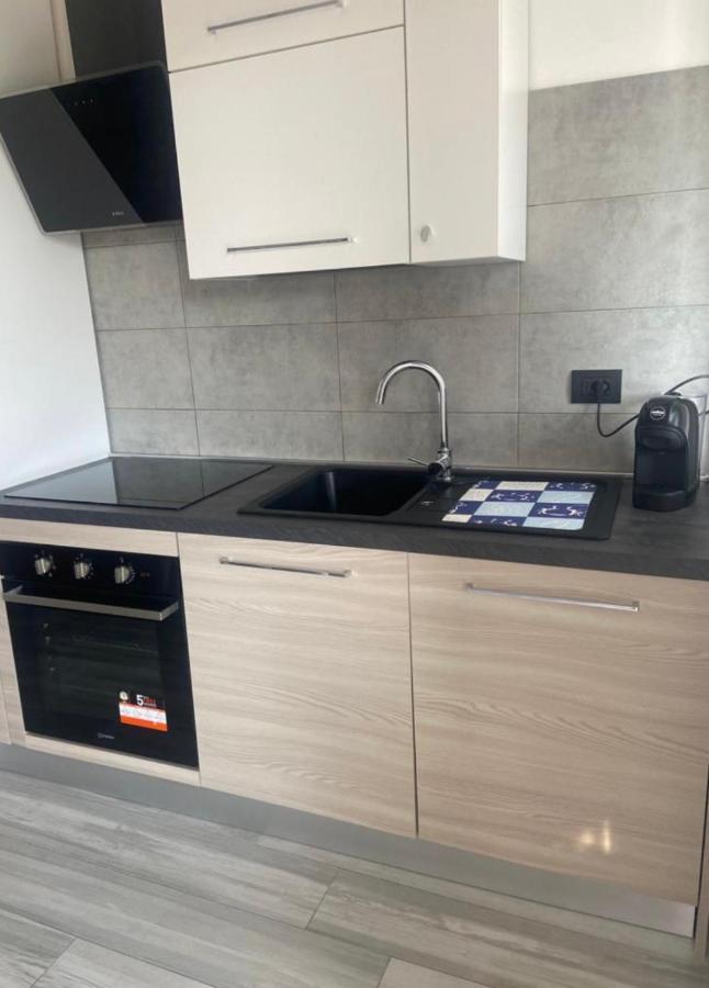 La Conchiglia A Marina Apartman Marina di Carrara Kültér fotó