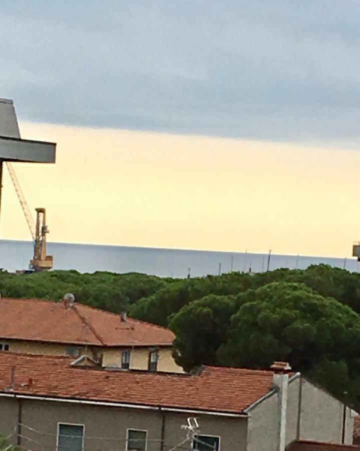 La Conchiglia A Marina Apartman Marina di Carrara Kültér fotó